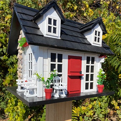 Connecticut Retreat Birdhouse 