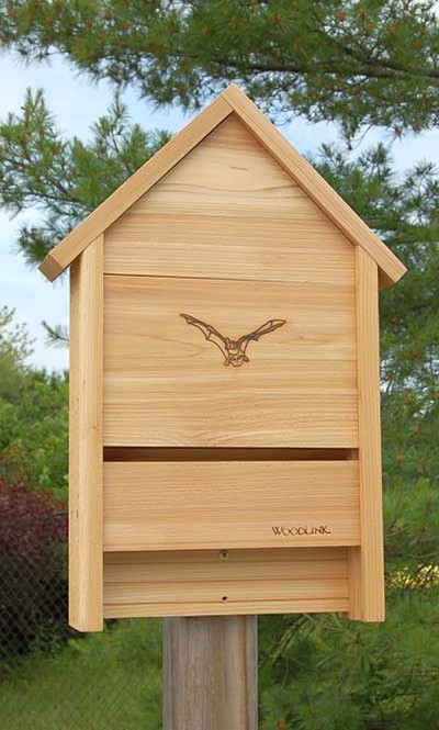 Woodlink Cedar Bat Chalet 25 Bats 