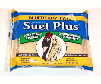 St. Albans Bay Blueberry Twist Suet Cakes 11 oz. 12-Pack 
